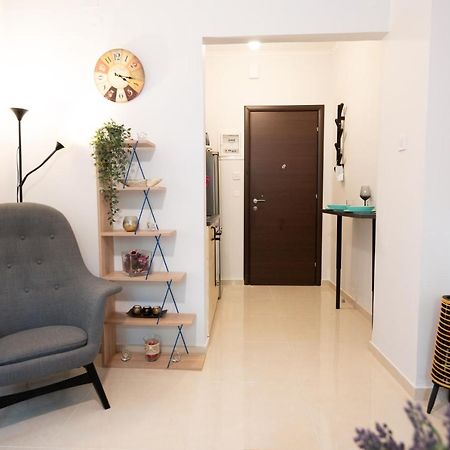 Kristi Central Home יואנינה מראה חיצוני תמונה
