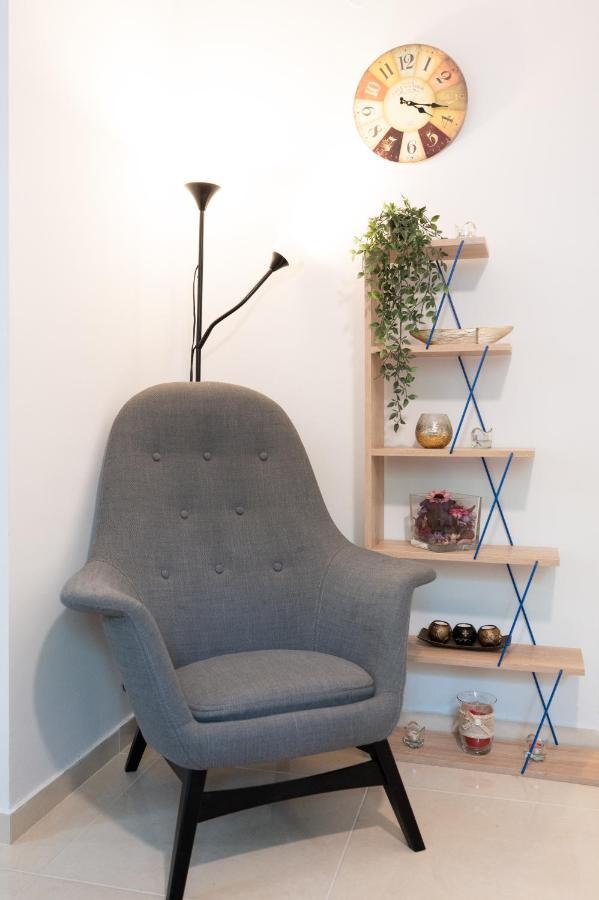 Kristi Central Home יואנינה מראה חיצוני תמונה
