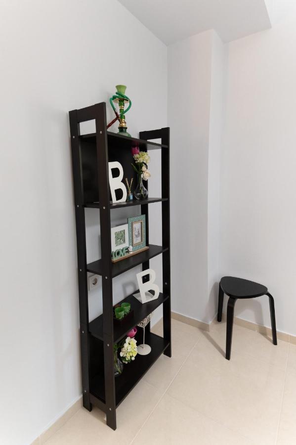 Kristi Central Home יואנינה מראה חיצוני תמונה