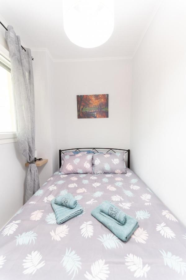 Kristi Central Home יואנינה מראה חיצוני תמונה