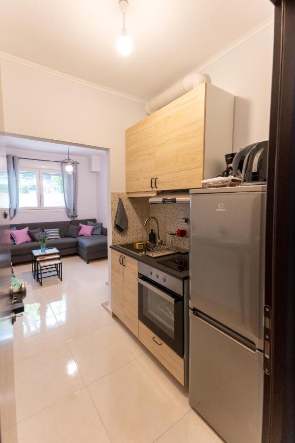 Kristi Central Home יואנינה מראה חיצוני תמונה